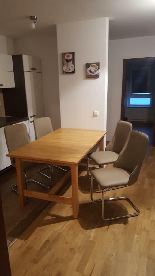 Zum Bayrisch Pub Apartment Weissenhorn