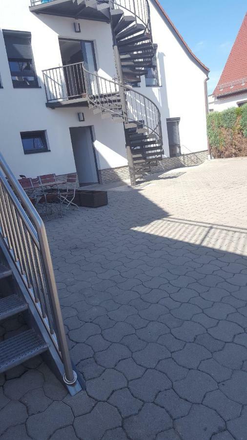 Apartment Zum Bayrisch Pub Weissenhorn
